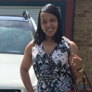 Meet your Posher, April